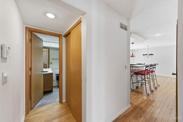 7892 Ironwood Way, West Chester, OH 45069