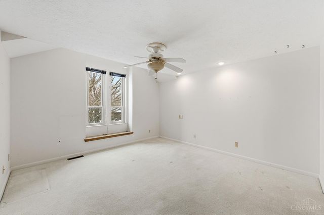 7892 Ironwood Way, West Chester, OH 45069