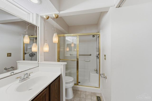 7892 Ironwood Way, West Chester, OH 45069