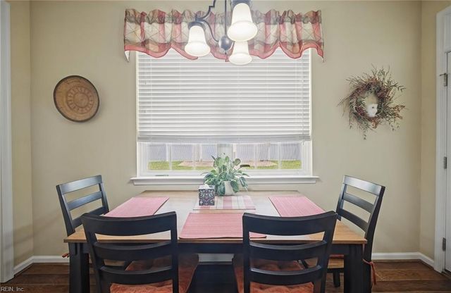 1328 Waycroft RCH, Chesapeake, VA 23320