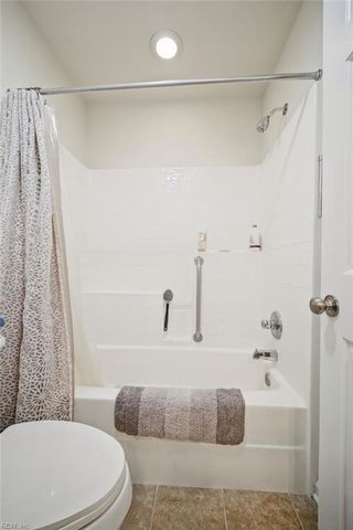 1328 Waycroft RCH, Chesapeake, VA 23320