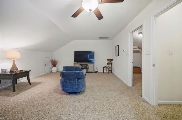 1328 Waycroft RCH, Chesapeake, VA 23320