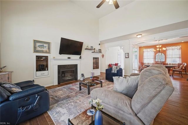 1328 Waycroft RCH, Chesapeake, VA 23320