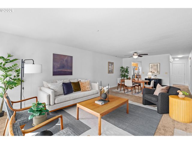 6718 N RICHMOND Ave, Portland, OR 97203