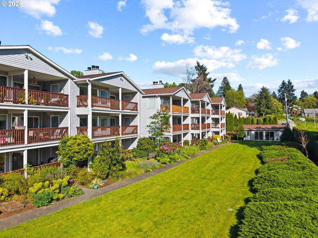 6718 N RICHMOND Ave, Portland, OR 97203