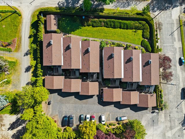 6718 N RICHMOND Ave, Portland, OR 97203