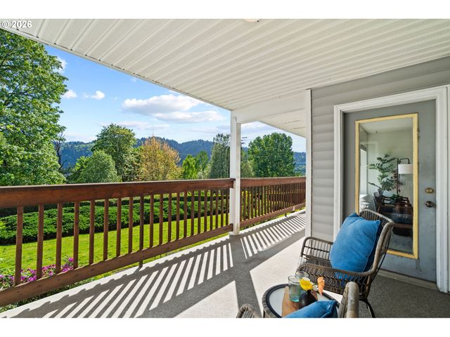 6718 N RICHMOND Ave, Portland, OR 97203