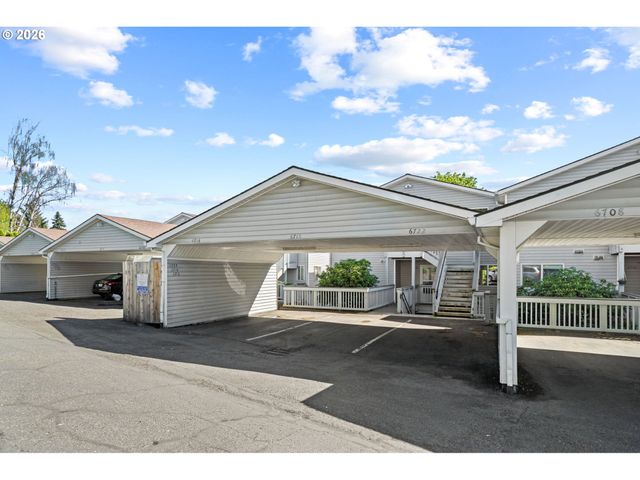6718 N RICHMOND Ave, Portland, OR 97203