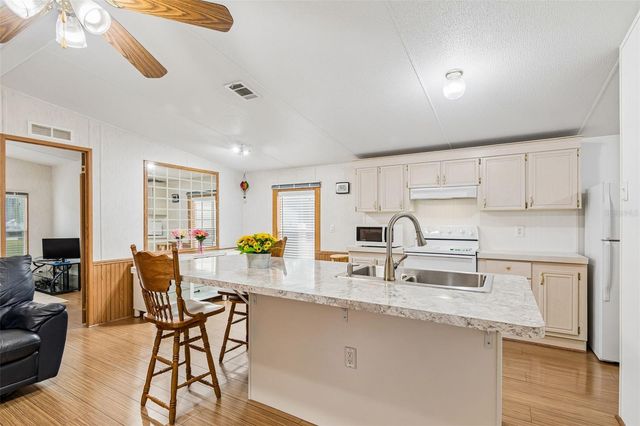10654 HOLGATE STREET, New Port Richey, FL 34654