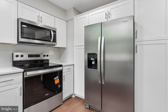 576 MANOR RD, Front Royal, VA 22630