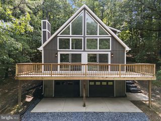 576 MANOR RD, Front Royal, VA 22630