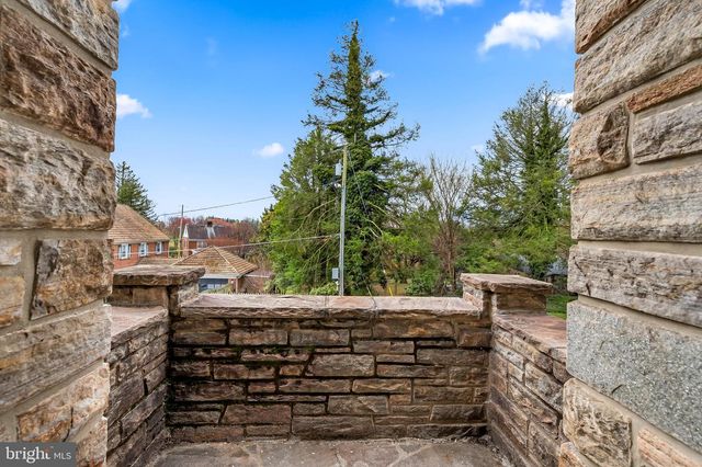 922 FAIRWAY DR, Towson, MD 21286