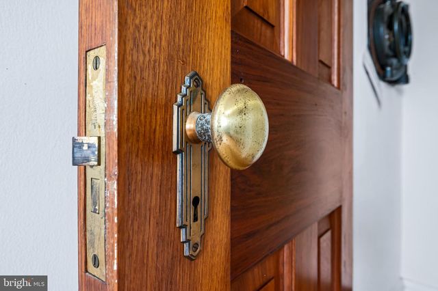 922 FAIRWAY DR, Towson, MD 21286