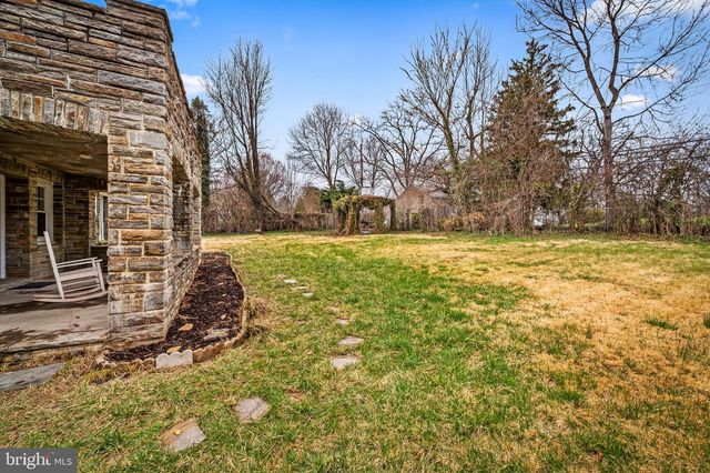 922 FAIRWAY DR, Towson, MD 21286