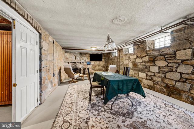 922 FAIRWAY DR, Towson, MD 21286