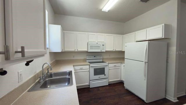 4317 PARADISE COVE COURT, Kissimmee, FL 34746