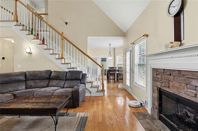 5 Park Forest Curve, Newnan, GA 30265