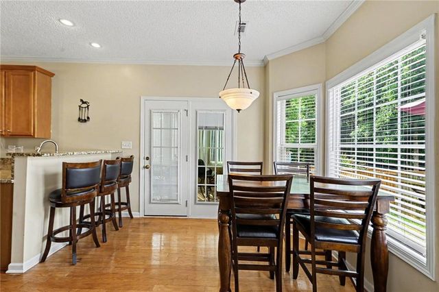 5 Park Forest Curve, Newnan, GA 30265