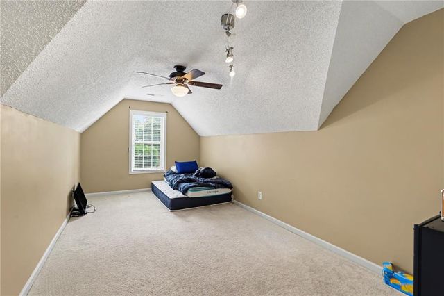 5 Park Forest Curve, Newnan, GA 30265