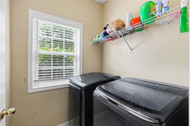 5 Park Forest Curve, Newnan, GA 30265