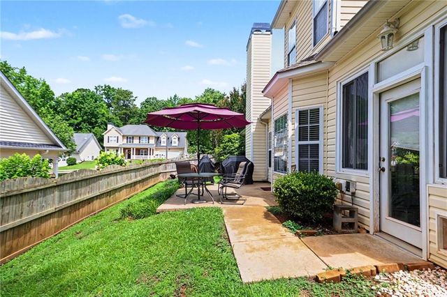 5 Park Forest Curve, Newnan, GA 30265