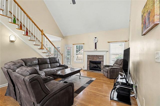 5 Park Forest Curve, Newnan, GA 30265