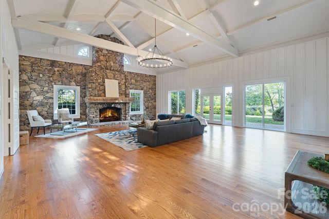 1486 Knolls Drive, Newton, NC 28658