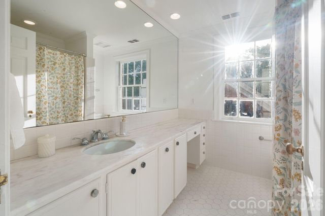 1486 Knolls Drive, Newton, NC 28658