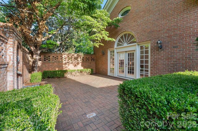 1486 Knolls Drive, Newton, NC 28658