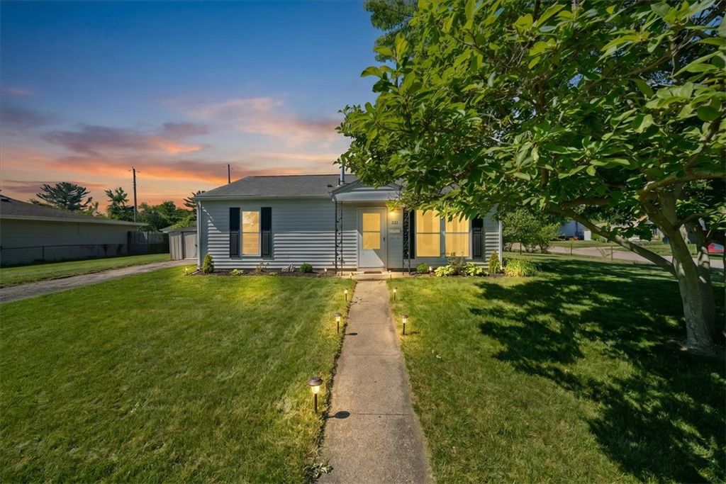 233 Erie Avenue, Fairborn, OH 45324