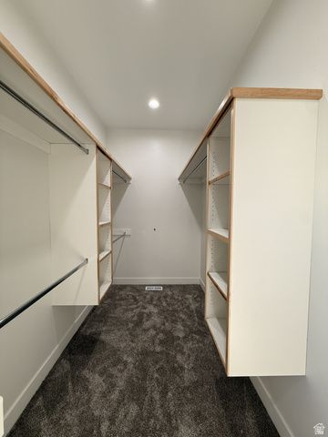 866 E 130 N, Hyde Park, UT 84318