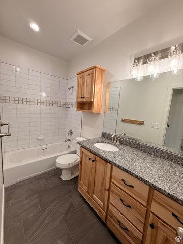 866 E 130 N, Hyde Park, UT 84318