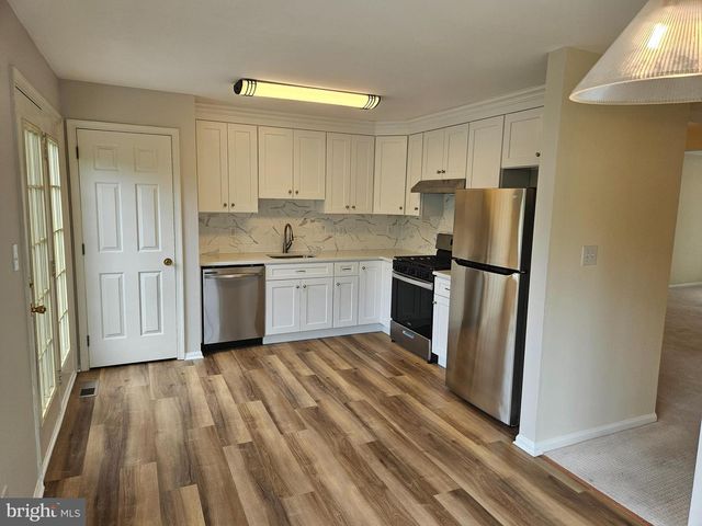 239 WILLIAM LIVINGSTON CT, Princeton, NJ 08540