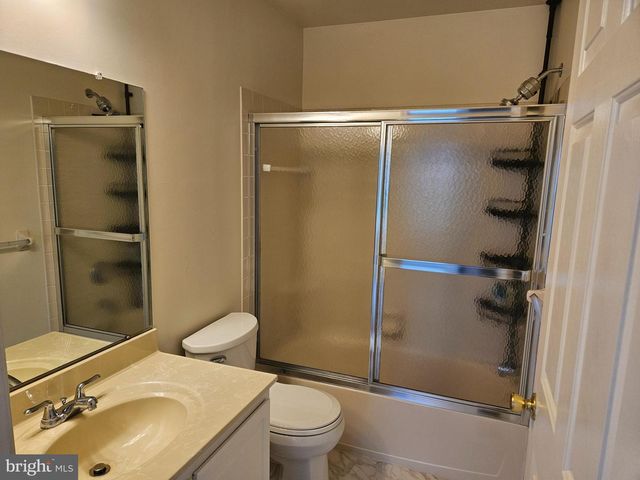 239 WILLIAM LIVINGSTON CT, Princeton, NJ 08540