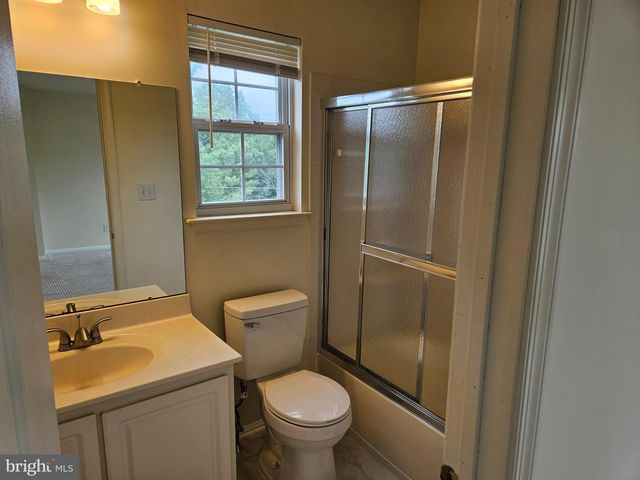 239 WILLIAM LIVINGSTON CT, Princeton, NJ 08540