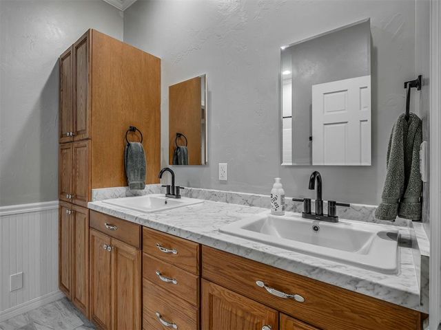 1201 N Beard Avenue, Shawnee, OK 74801