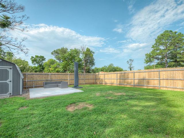 1201 N Beard Avenue, Shawnee, OK 74801