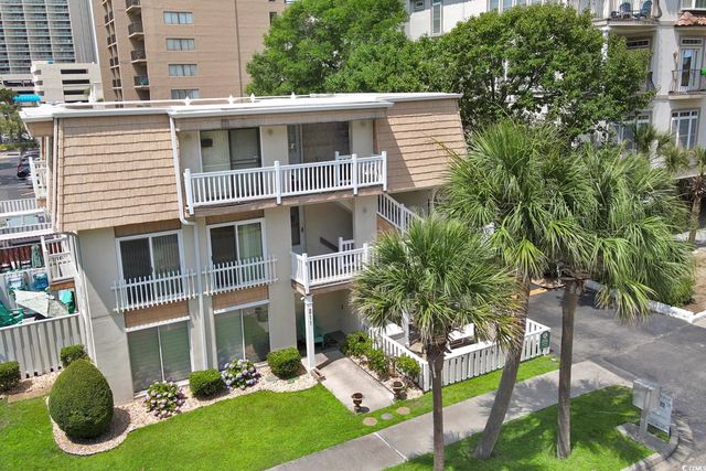 211 76th Ave N Apt A3, Myrtle Beach, SC 29572
