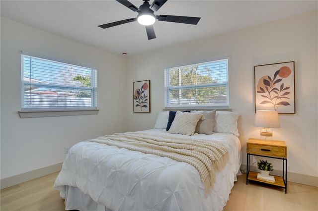 1543 EVERGREEN AVENUE S, Clearwater, FL 33756