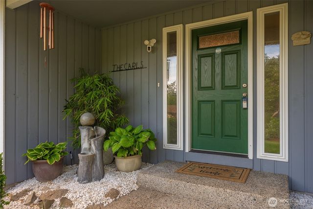 3706 S 256th Court, Kent, WA 98032