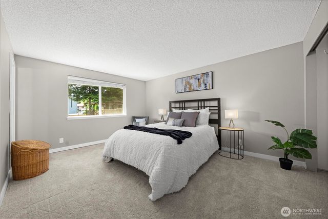 3706 S 256th Court, Kent, WA 98032