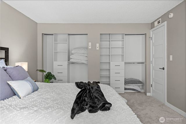 3706 S 256th Court, Kent, WA 98032