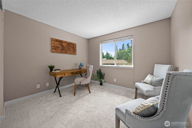 3706 S 256th Court, Kent, WA 98032