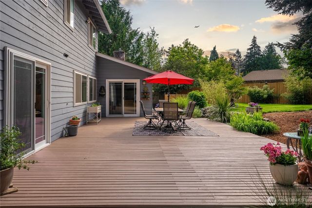 3706 S 256th Court, Kent, WA 98032