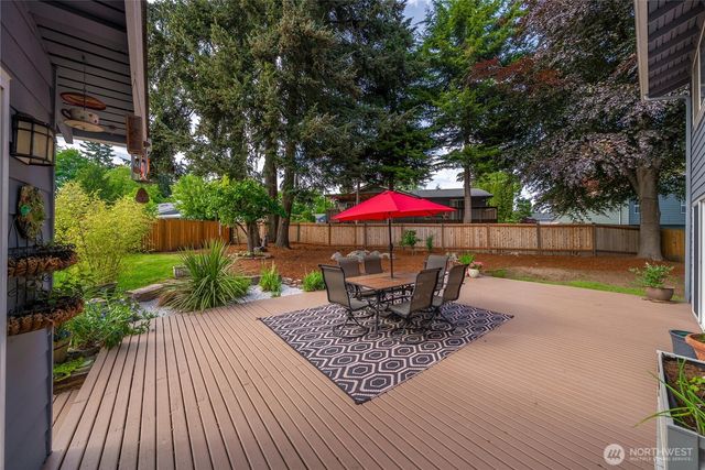 3706 S 256th Court, Kent, WA 98032