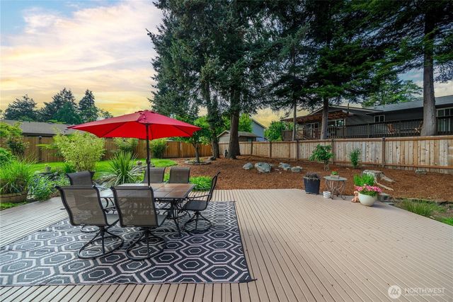 3706 S 256th Court, Kent, WA 98032