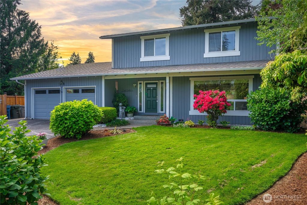 3706 S 256th Court, Kent, WA 98032