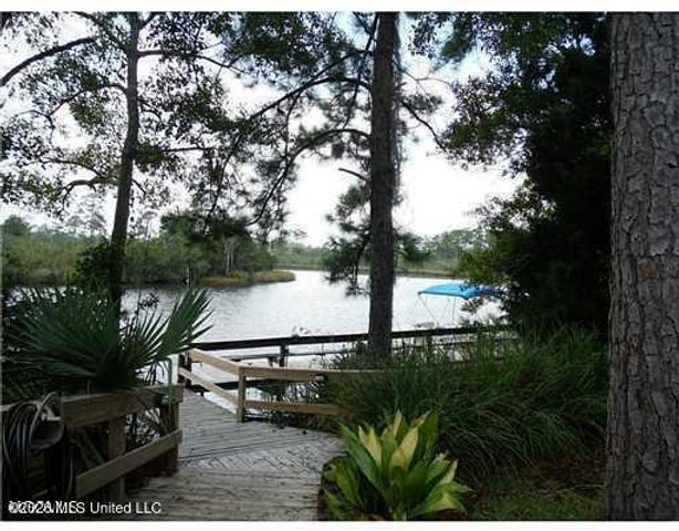 11 Devils Elbow, Diamondhead, MS 39525