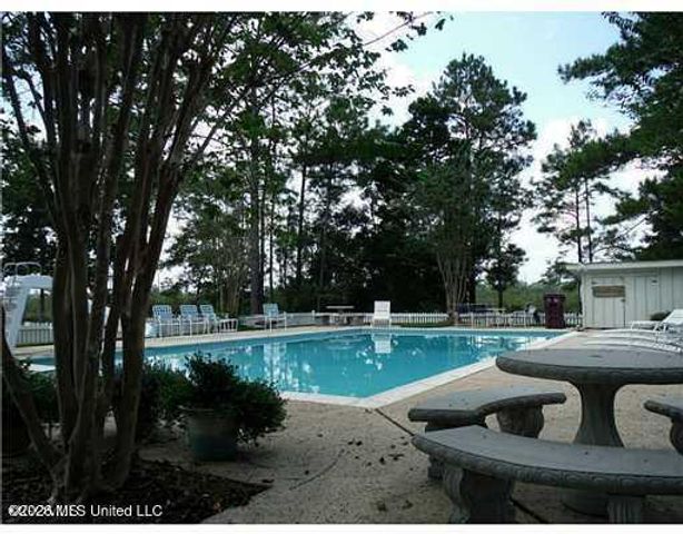 11 Devils Elbow, Diamondhead, MS 39525