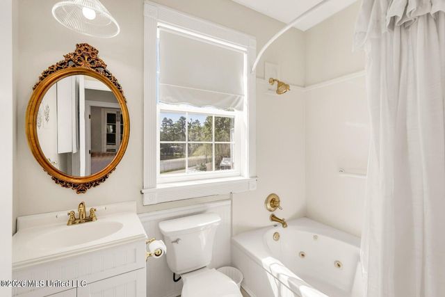 11 Devils Elbow, Diamondhead, MS 39525